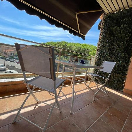 Suite Mono Orchidea - Box Auto & Terrazzo Sanremo Luaran gambar